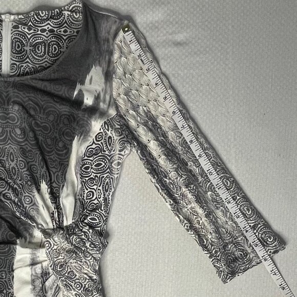 Kapalua Abstract Black & Cream Patterned Dress – Size Small / Medium - Picture 10 of 11